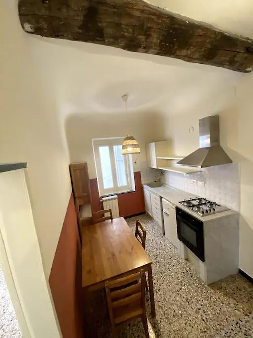 Appartamento A 6 Minuti Da Acquario E Stazione Genoa Apartment
